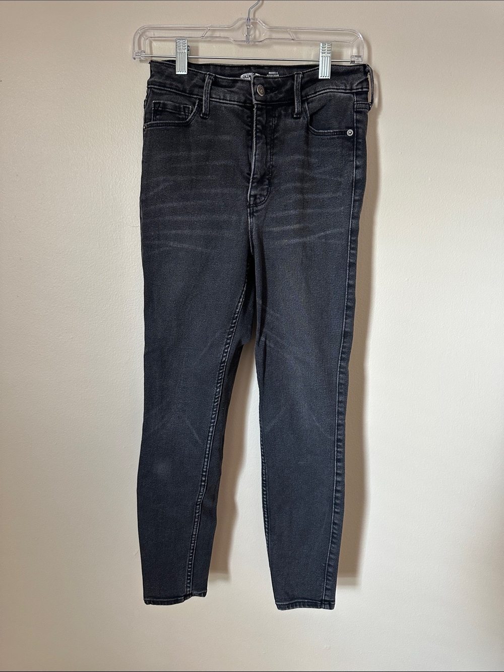 Old navy  rockstar super skinny extra high rise